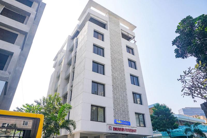 Fabhotel Emersion Residency image