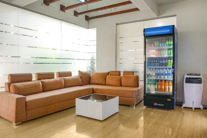 Fabhotel Emersion Residency image