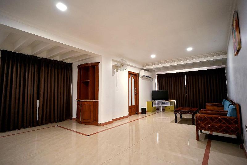 Hotel Plaza Inn By Rio image