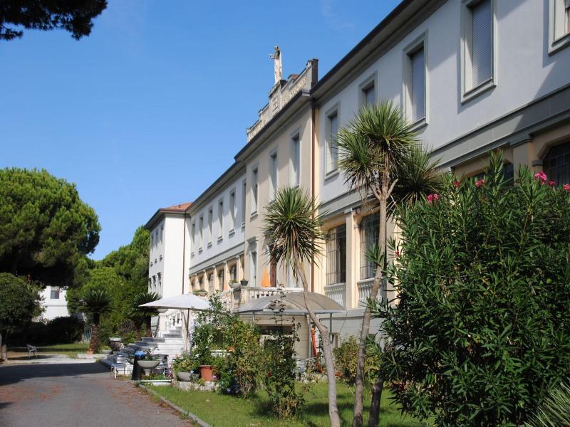 Sacro Cuore Hotel image