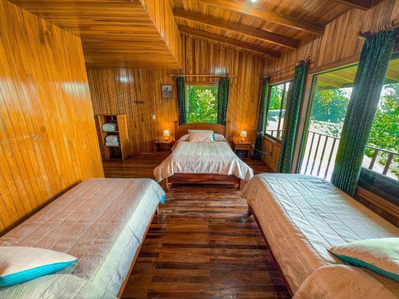 Hotel Flor De Bromelia image