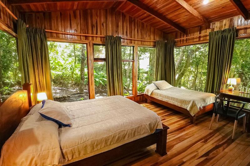 Hotel Flor De Bromelia image