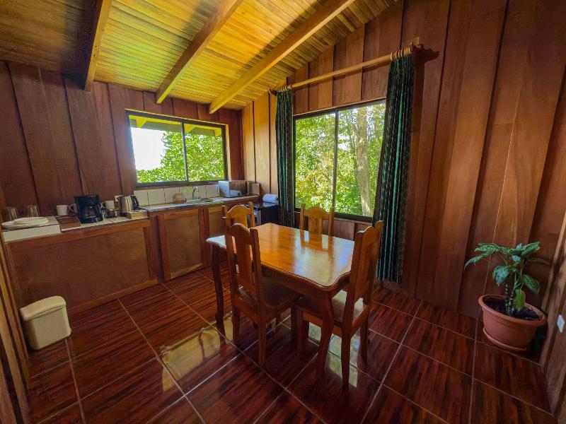 Hotel Flor De Bromelia image
