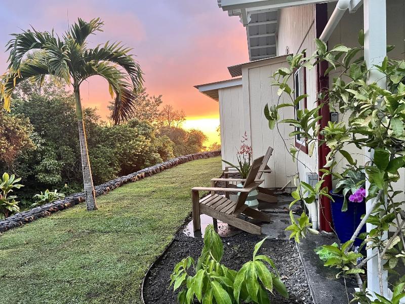 Mango Sunset Bed And Breakfast, Kailua-Kona