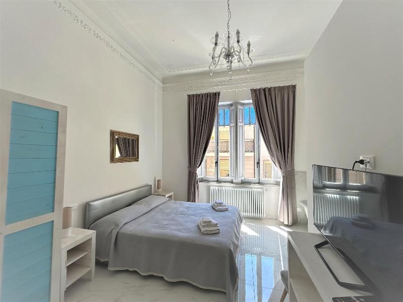 Allegra Viareggio image