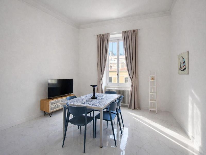 Allegra Viareggio image