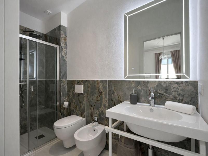 Allegra Viareggio image