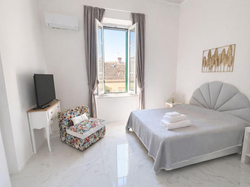 Allegra Viareggio image