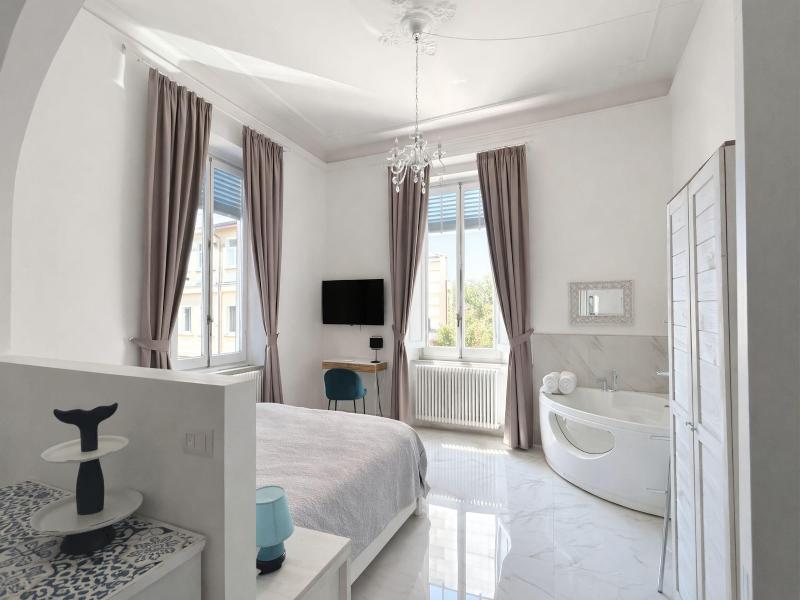 Allegra Viareggio image