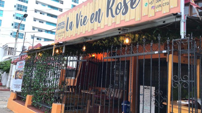 Hostal Y Restaurante La Vie En Rose image