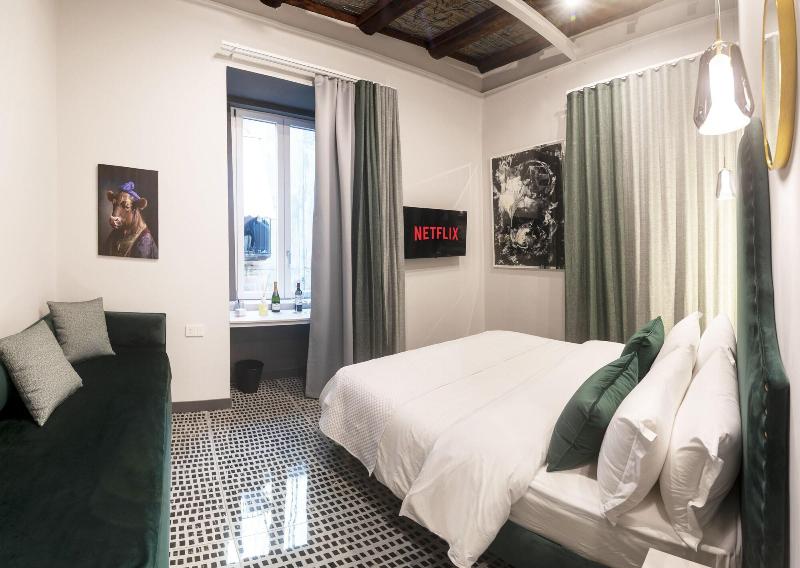 Three Rooms Toledo Luxury image