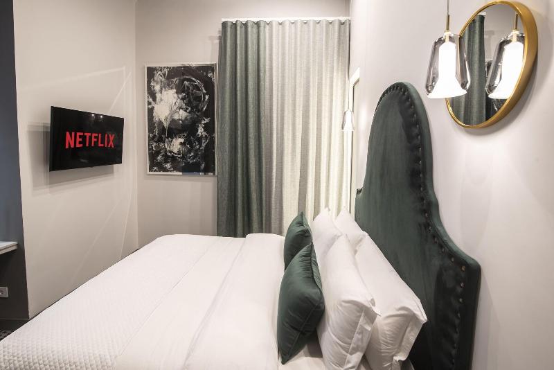 Three Rooms Toledo Luxury image