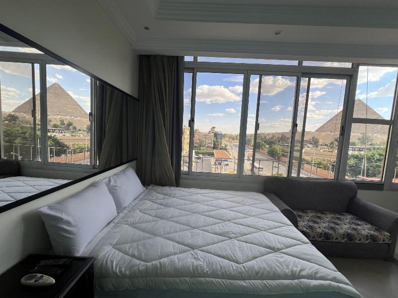 Guest House Pyramids View image