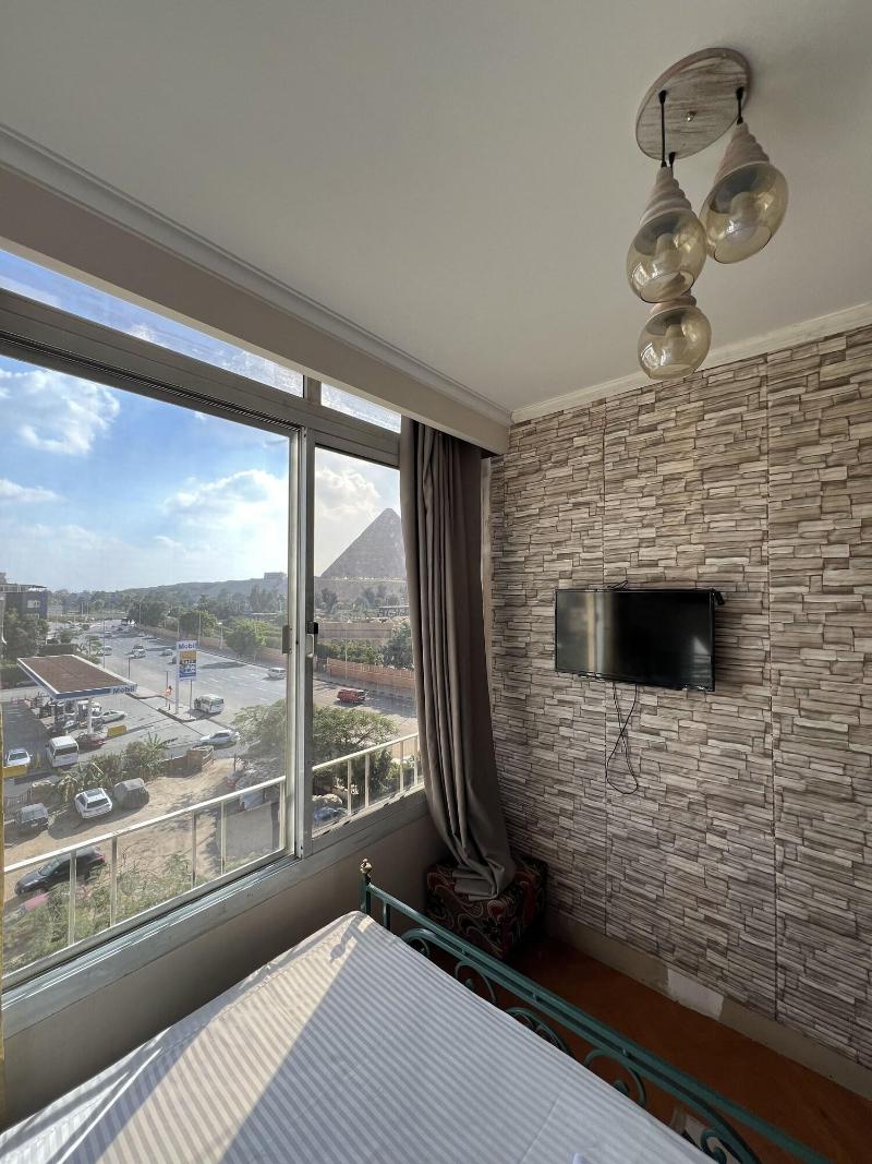Guest House Pyramids View image