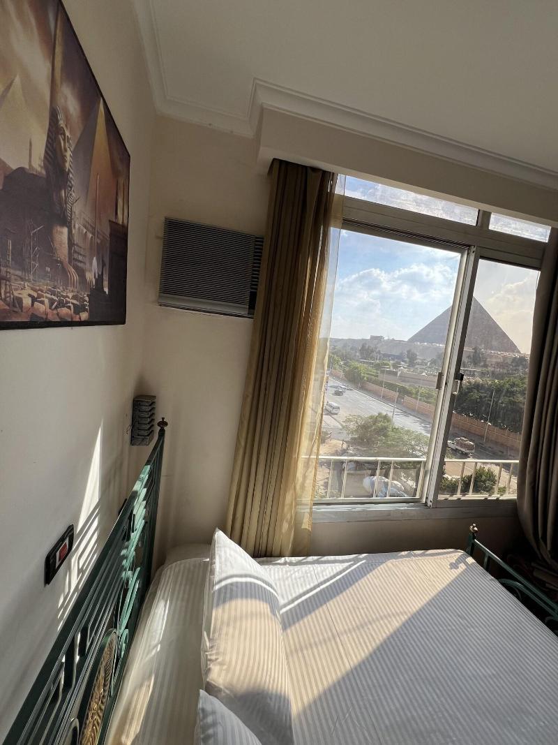 Guest House Pyramids View image