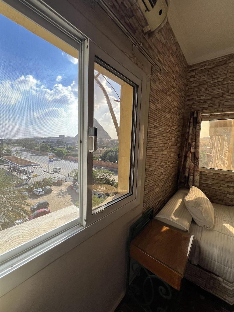Guest House Pyramids View image