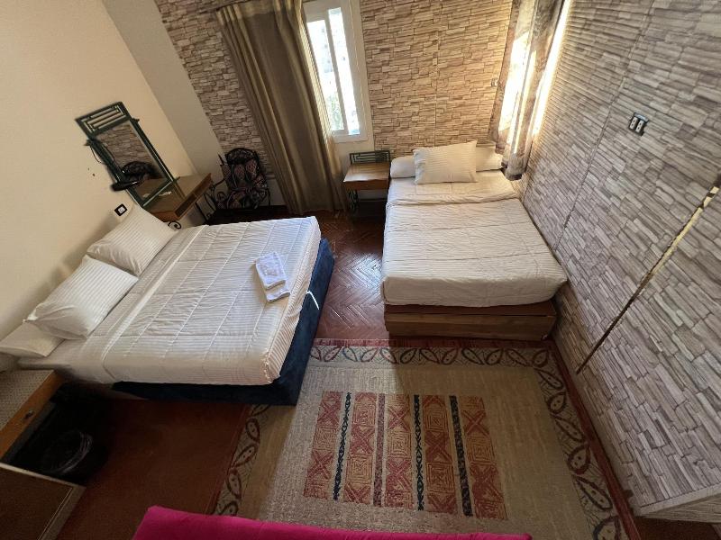 Guest House Pyramids View image