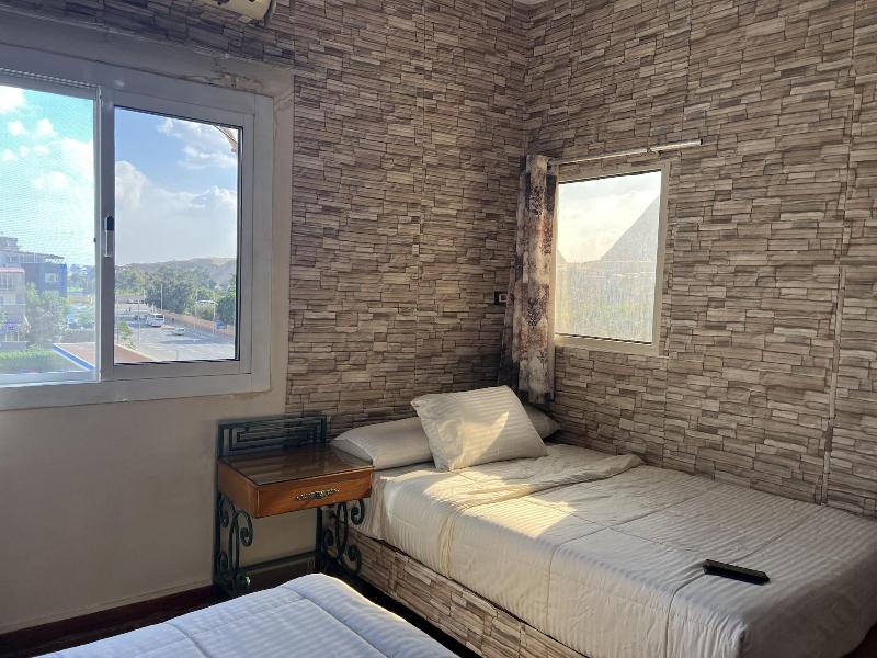 Guest House Pyramids View image