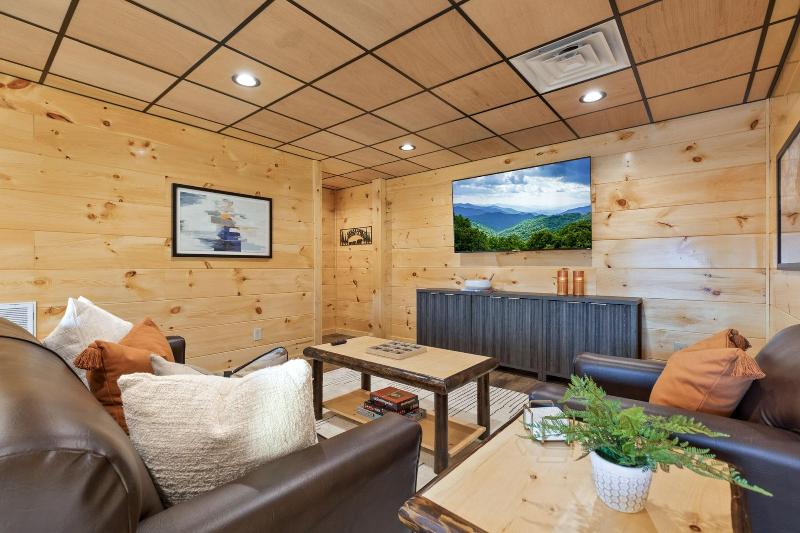 Parkway Paradise W Private Hot Tub — photo 27