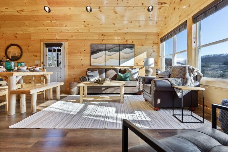 Parkway Paradise W Private Hot Tub — photo 25