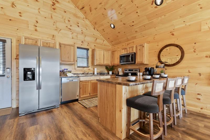 Parkway Paradise W Private Hot Tub — photo 36