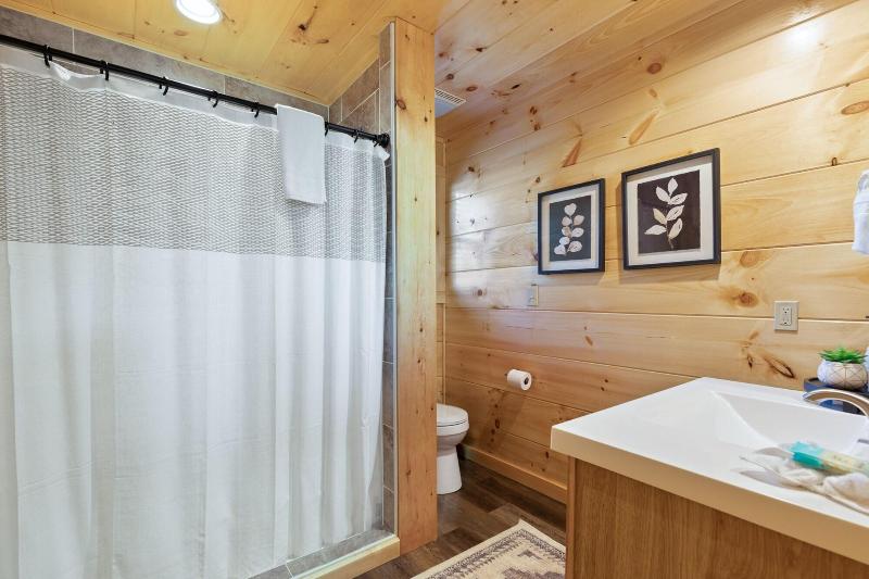 Parkway Paradise W Private Hot Tub — photo 35