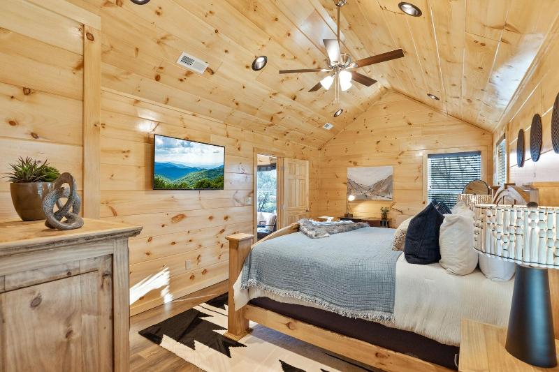 Parkway Paradise W Private Hot Tub — photo 32