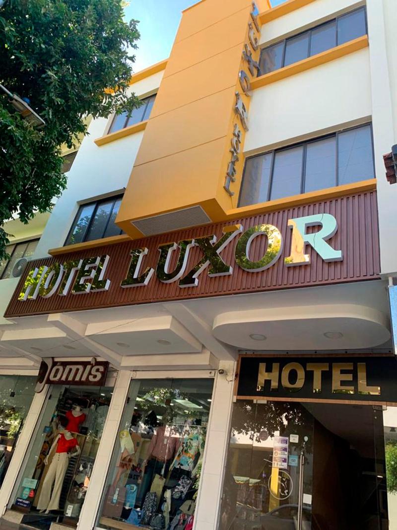 Hotel Luxor Ca Cuta image