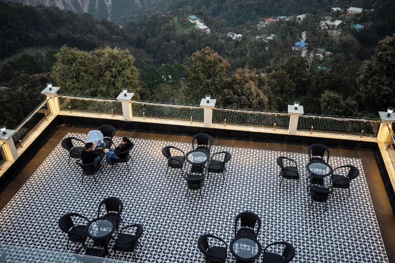 Trideus Chandseena Valley Resort image