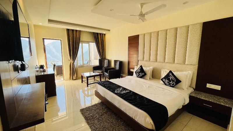 Trideus Chandseena Valley Resort image