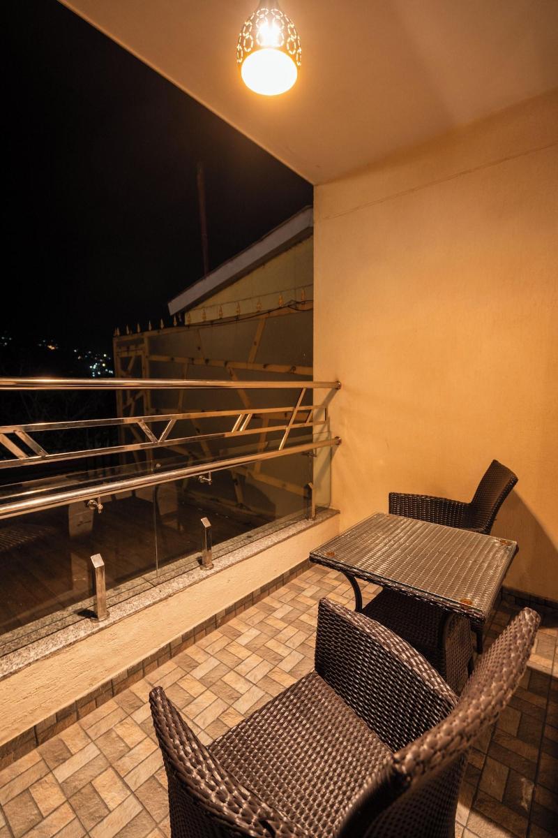 Trideus Chandseena Valley Resort image