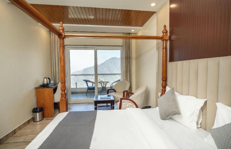 Trideus Chandseena Valley Resort image
