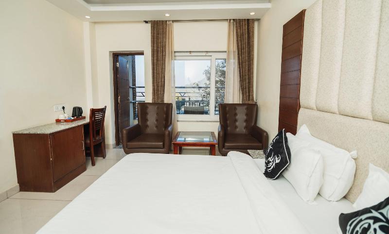Trideus Chandseena Valley Resort image