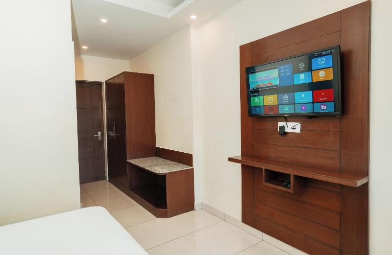 Trideus Chandseena Valley Resort image