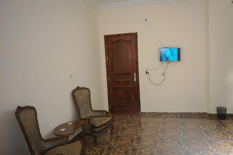 El Khalil Pyramids Inn image