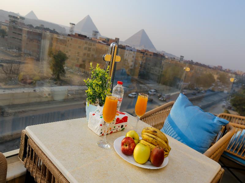 Diamonds Pyramids View Inn image