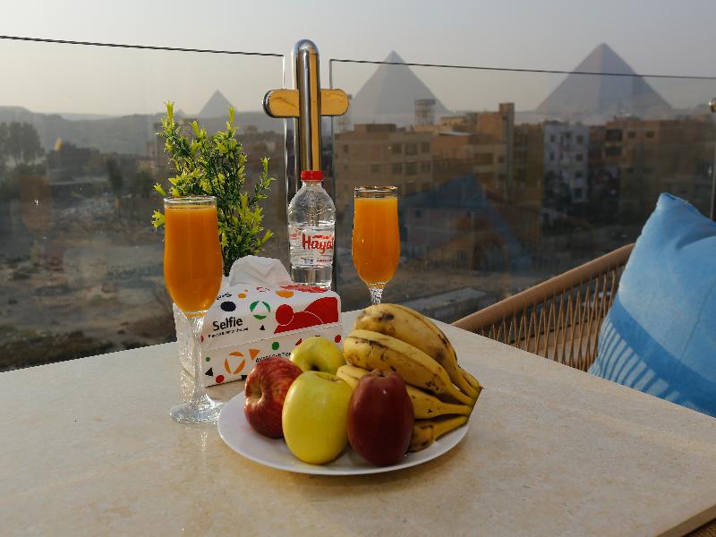 Diamonds Pyramids View Inn image
