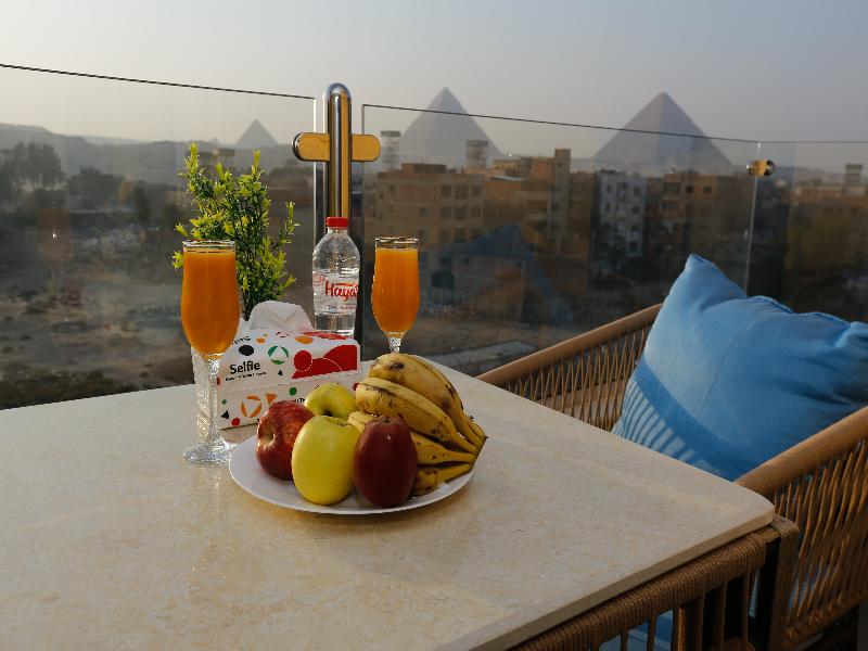 Diamonds Pyramids View Inn image
