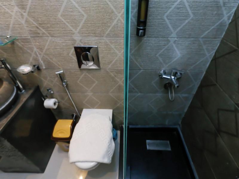 Diamonds Pyramids View Inn image