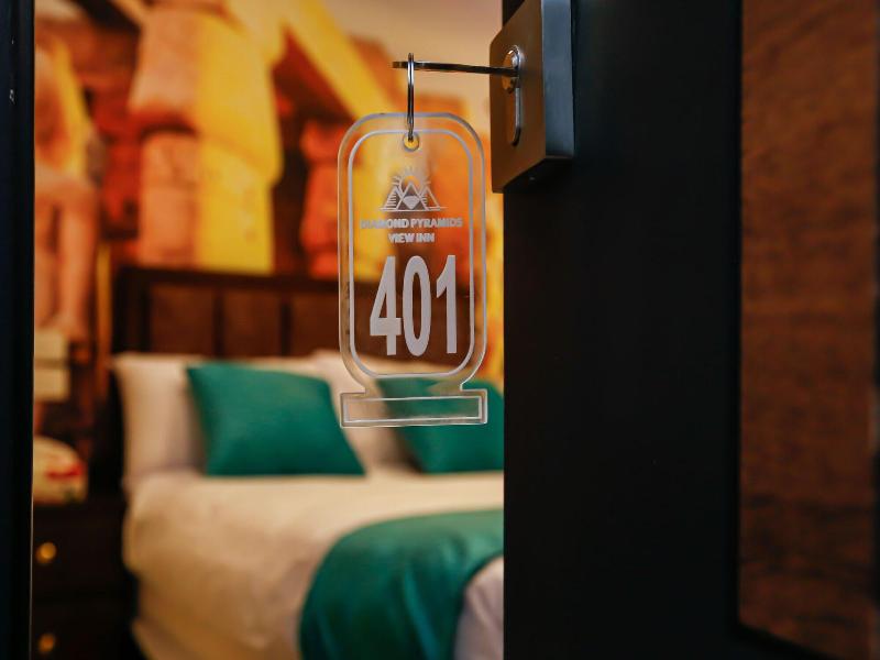 Diamonds Pyramids View Inn image