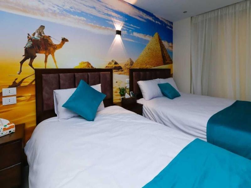 Diamonds Pyramids View Inn image