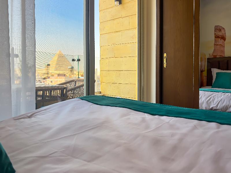 Diamonds Pyramids View Inn image