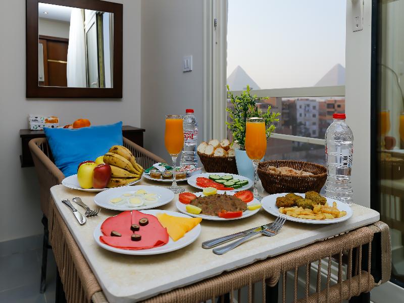 Diamonds Pyramids View Inn image