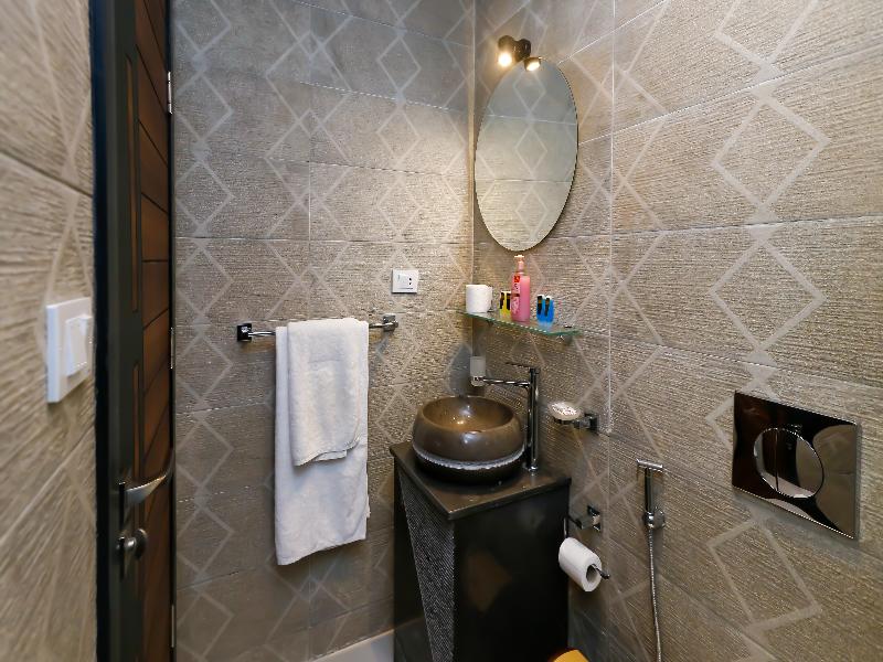 Diamonds Pyramids View Inn image