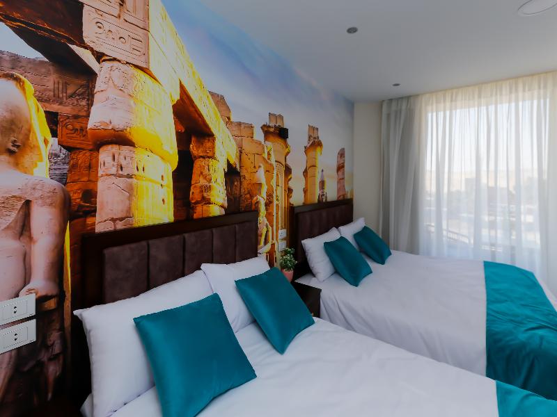 Diamonds Pyramids View Inn image