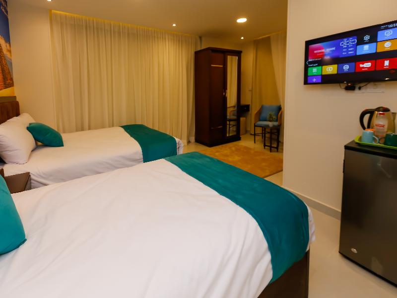 Diamonds Pyramids View Inn image