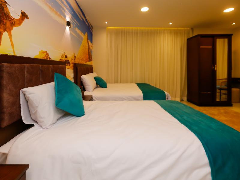 Diamonds Pyramids View Inn image