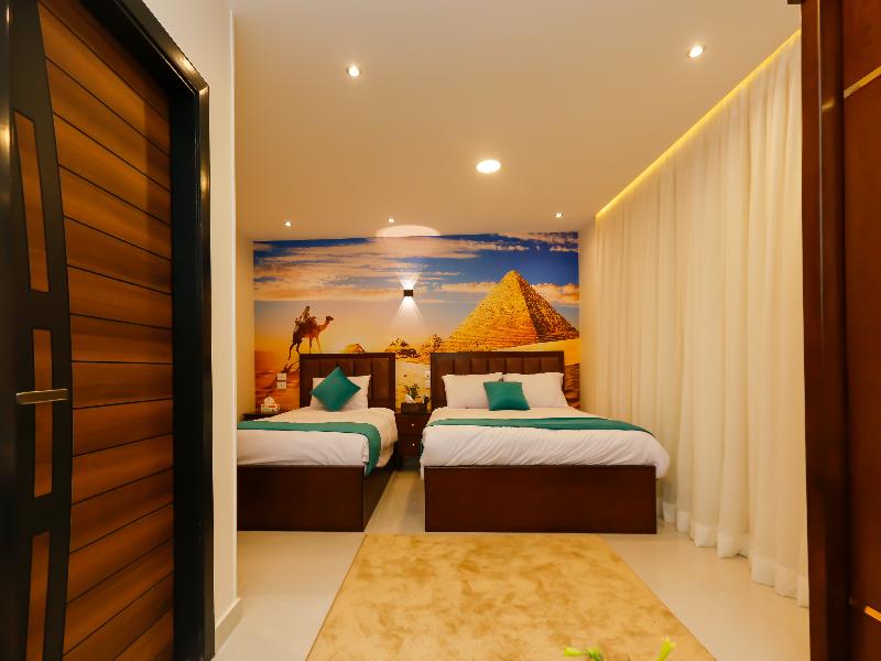 Diamonds Pyramids View Inn image