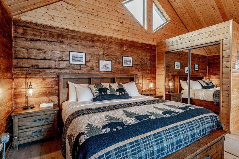 Lakeshore Lodging image 9