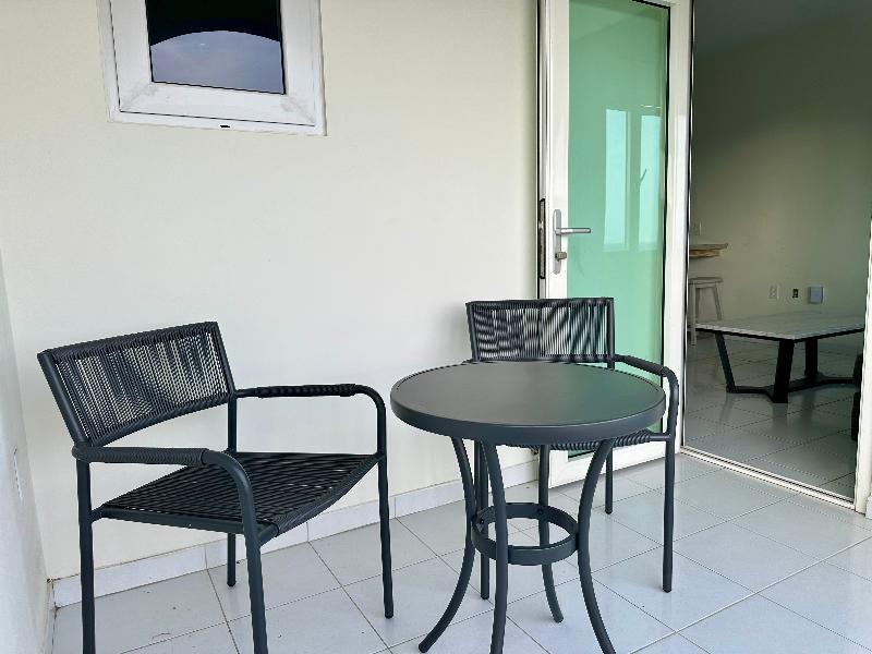 Merakii Seaview Escape Curacao image